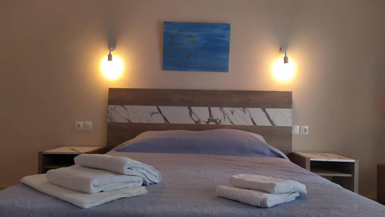 La Mer Rooms Peraia Exterior photo